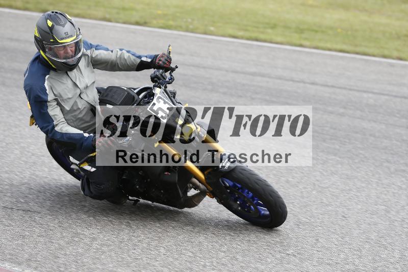 Archiv-2025/22 06.06.2025 DISCOVER the BIKE ADR/Bike 2 gelb/53